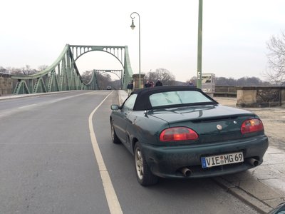 Glienicker Brücke 2.jpg
